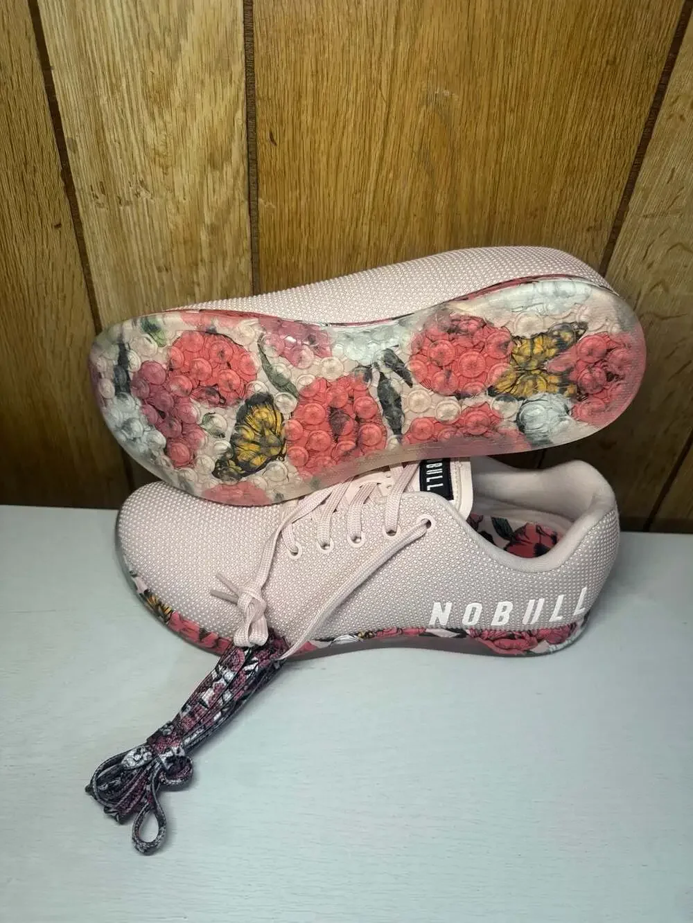 NOBULL Women's Rose Butterfly Outwork Training Shoes